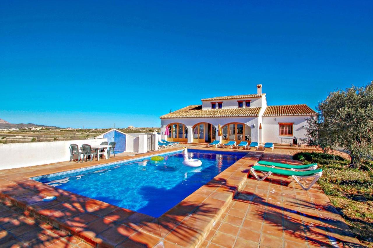 Pepa - Beautiful Little House In Pretty Grounds With Lovely Views In Benissa Villa